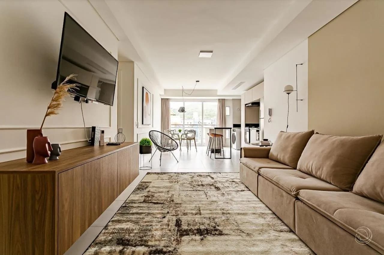 Apartamento para venda com 2 dormitórios em Jurerê com 80 m² — foto principal