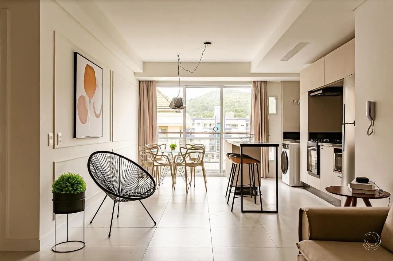 Apartamento para venda com 2 dormitórios em Jurerê com 80 m² — foto 3