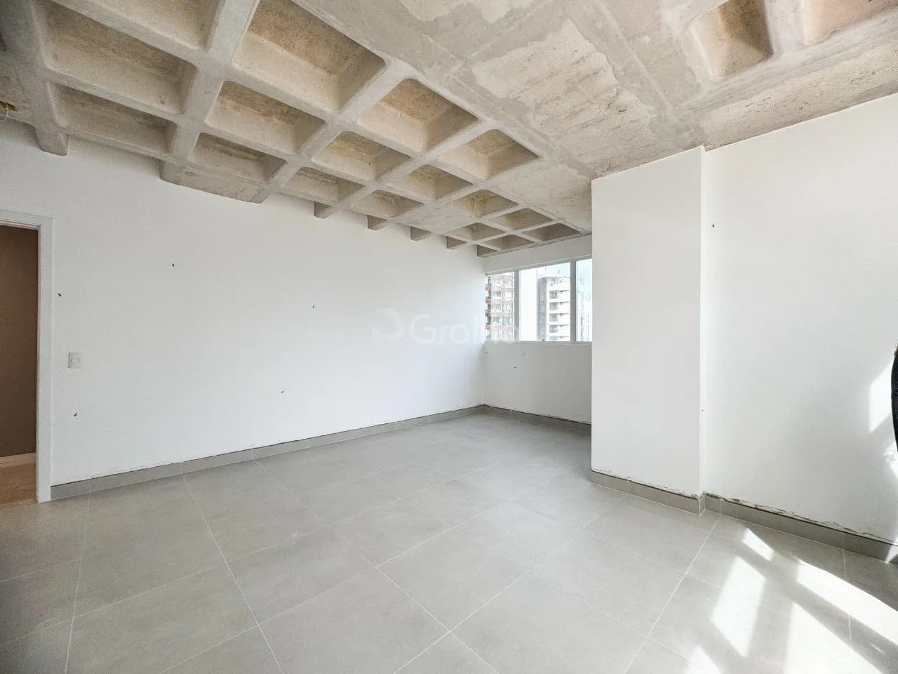 Sala comercial para venda em Centro com 33 m² — foto 2