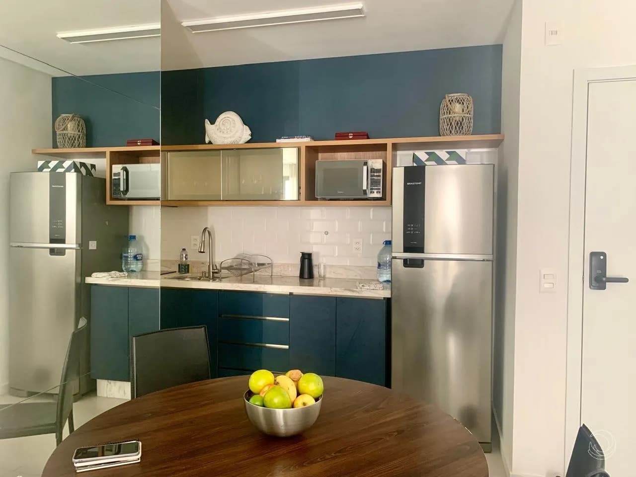Apartamento garden para venda com 2 dormitórios em Cacupé com 105 m² — foto 2