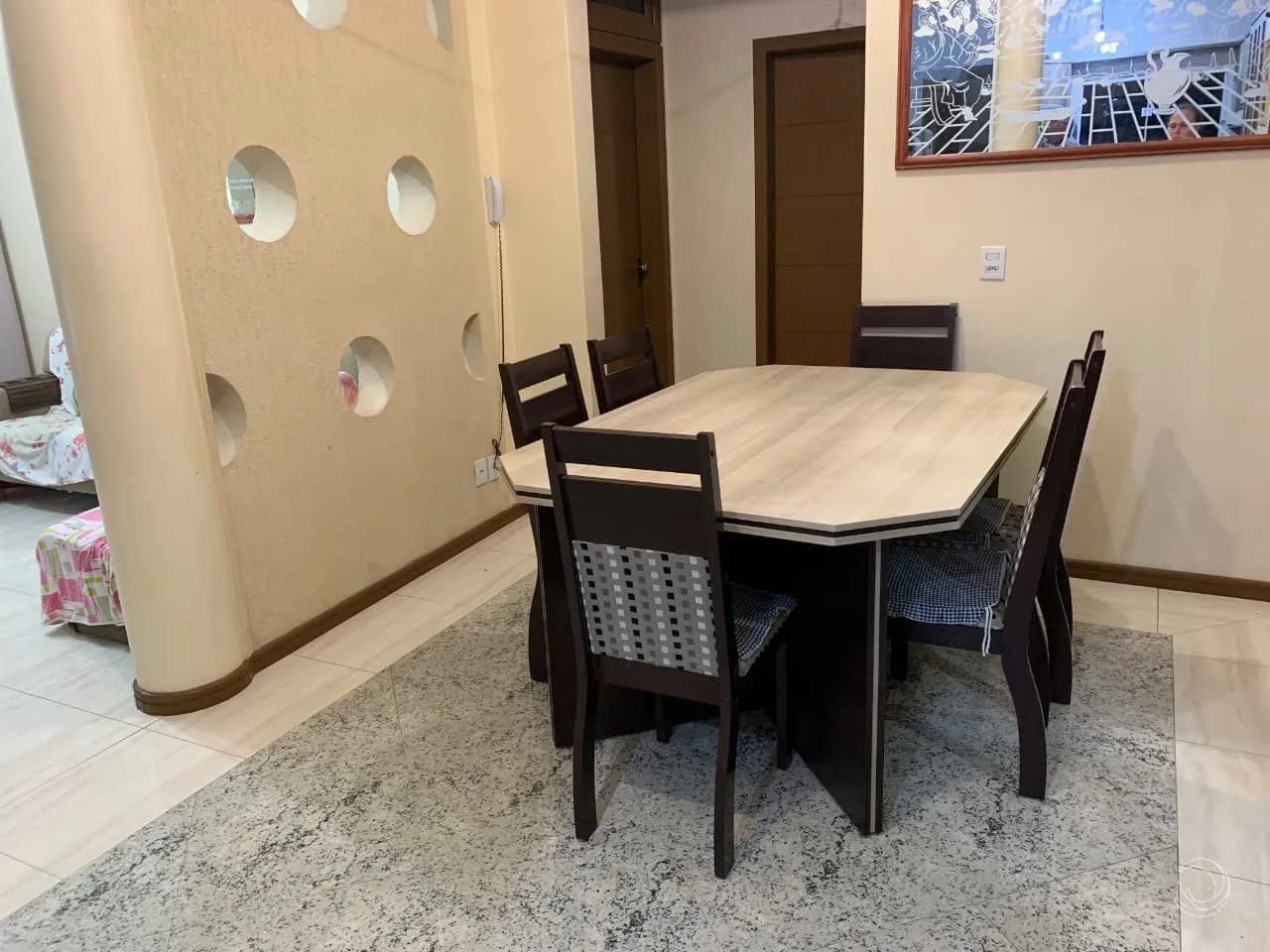 Casa para venda com 4 dormitórios em Carianos com 160 m² — foto 2