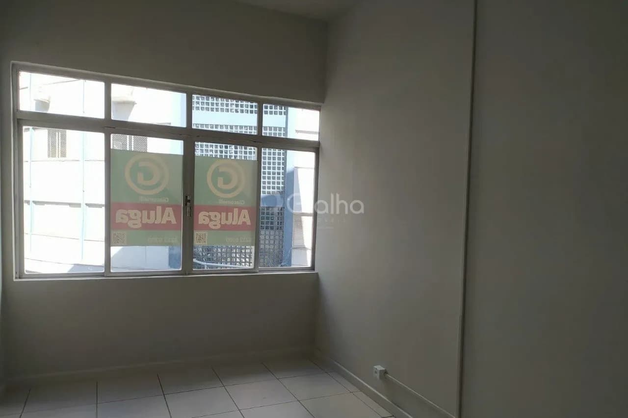 Sala comercial para venda em Centro com 96 m² — foto 3