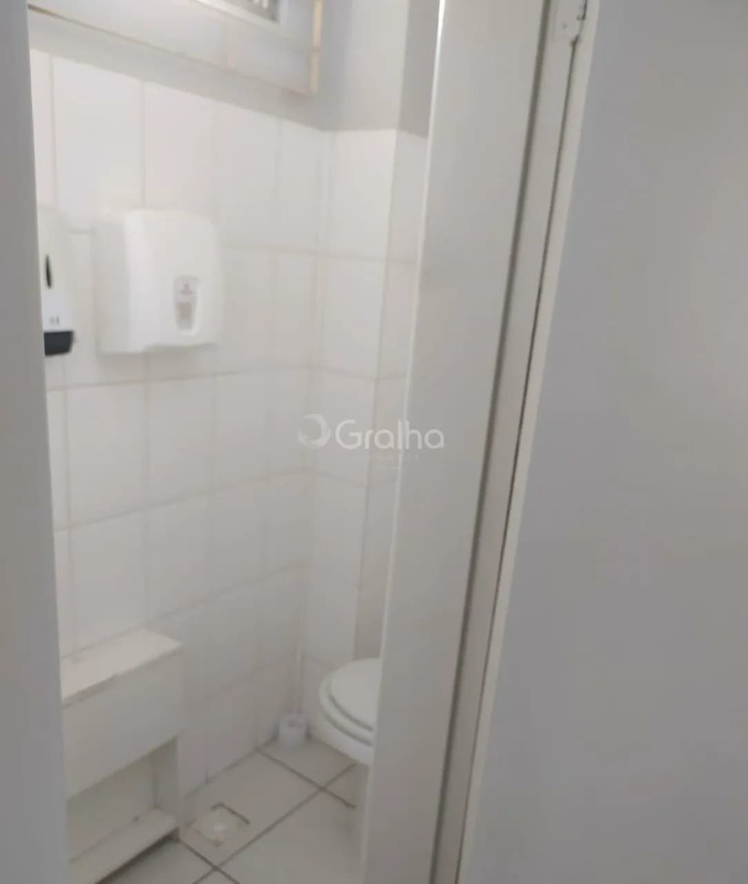 Sala comercial para venda em Centro com 96 m² — foto 5