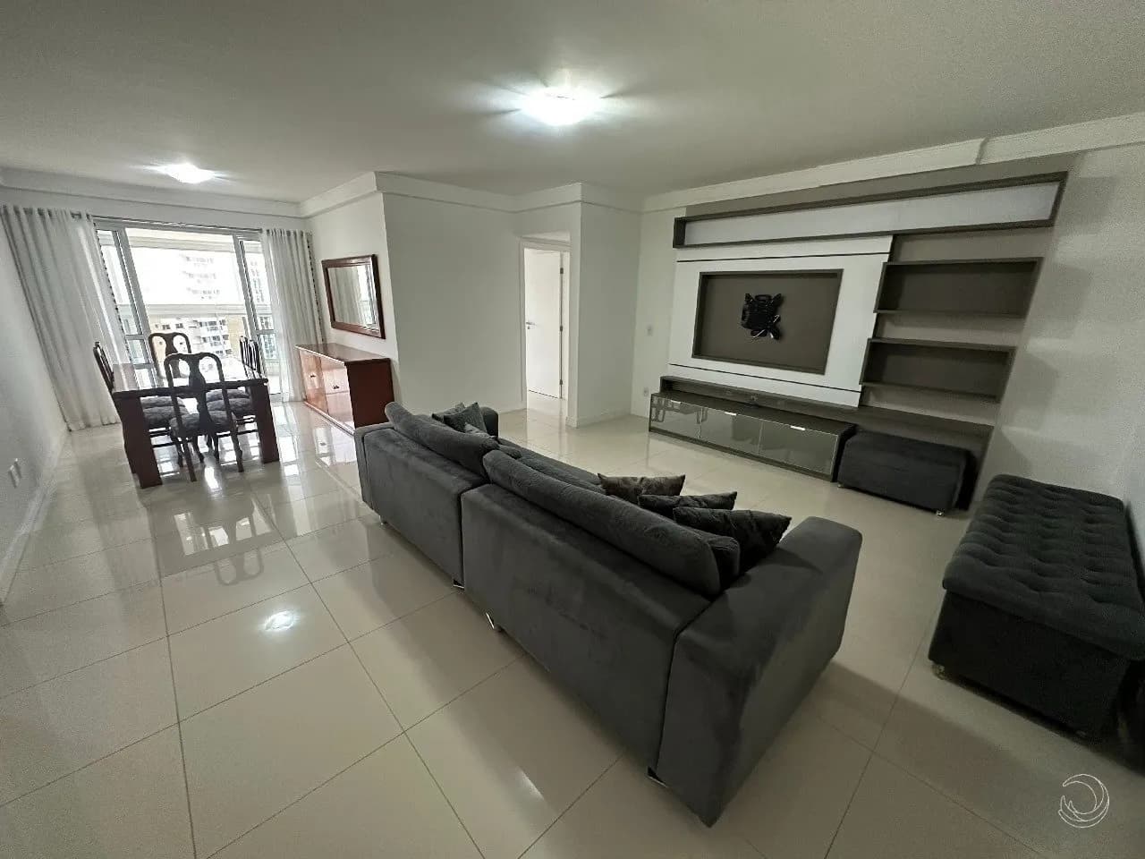 Apartamento para venda com 3 dormitórios em Campinas com 122 m² — foto principal