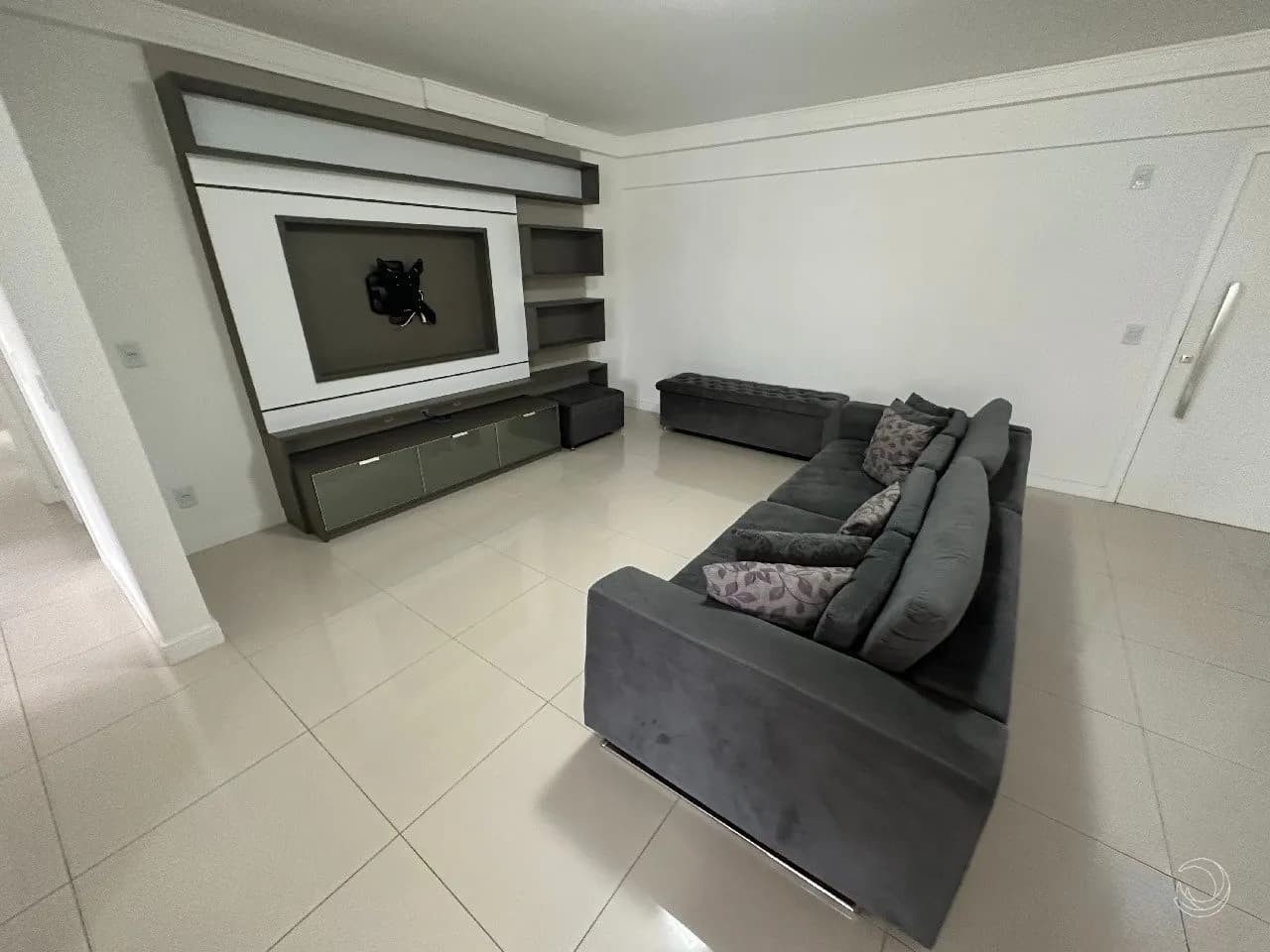 Apartamento para venda com 3 dormitórios em Campinas com 122 m² — foto 2
