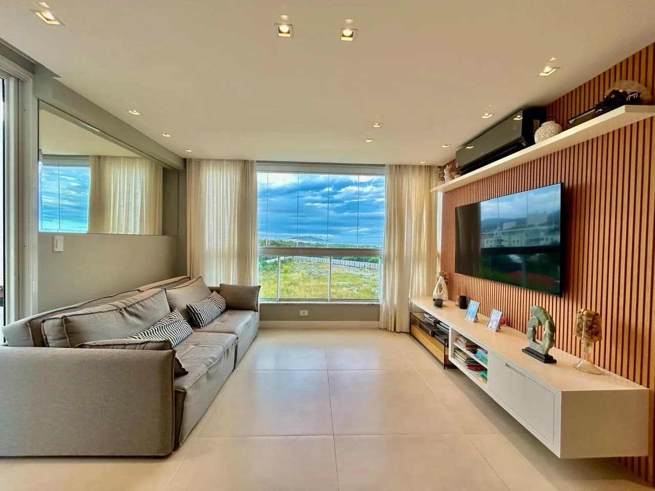 Cobertura para venda com 2 dormitórios em Campeche com 139 m² — foto principal