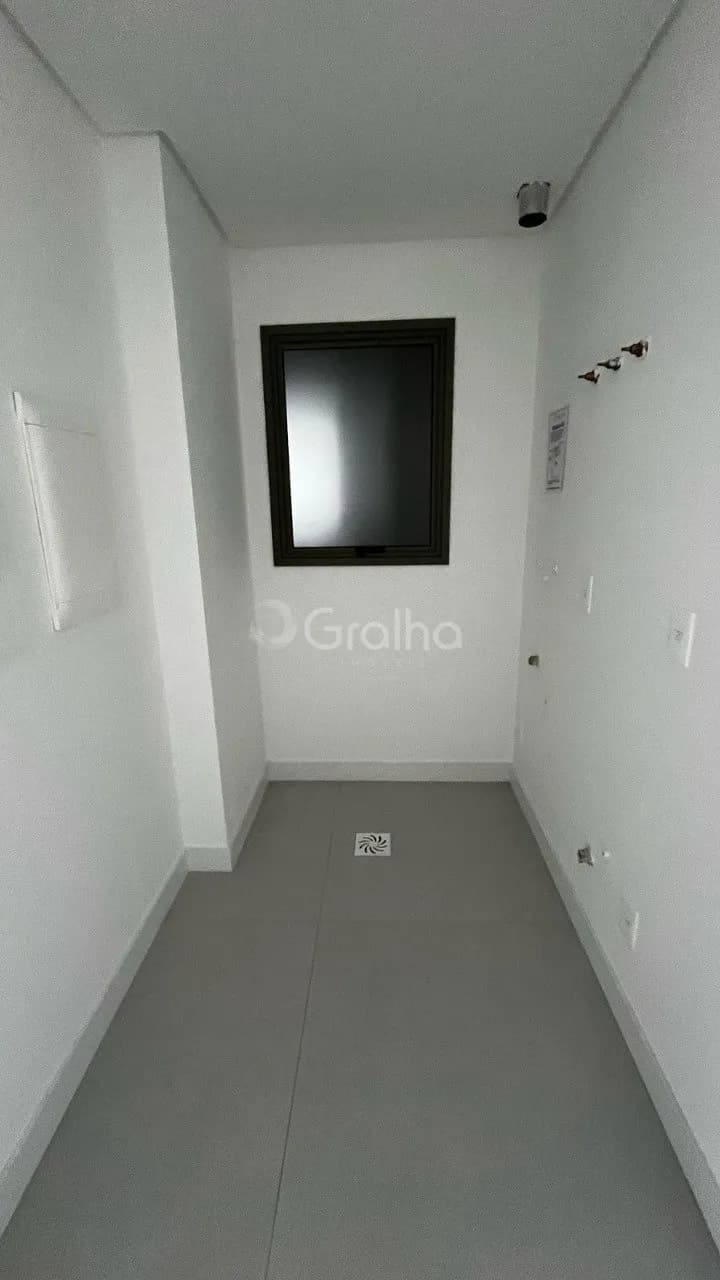 Apartamento para venda com 2 dormitórios em Jurerê com 65 m² — foto 4
