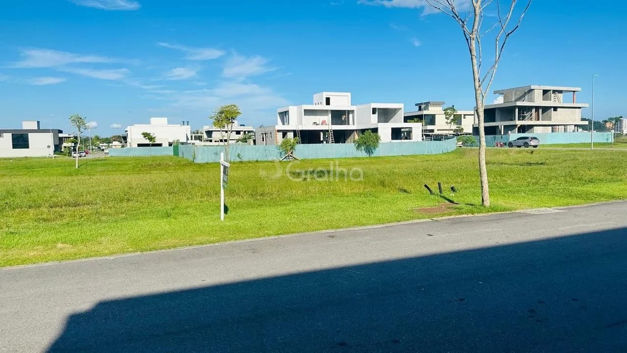 Terreno para venda em Pedra Branca com 346 m² — foto principal