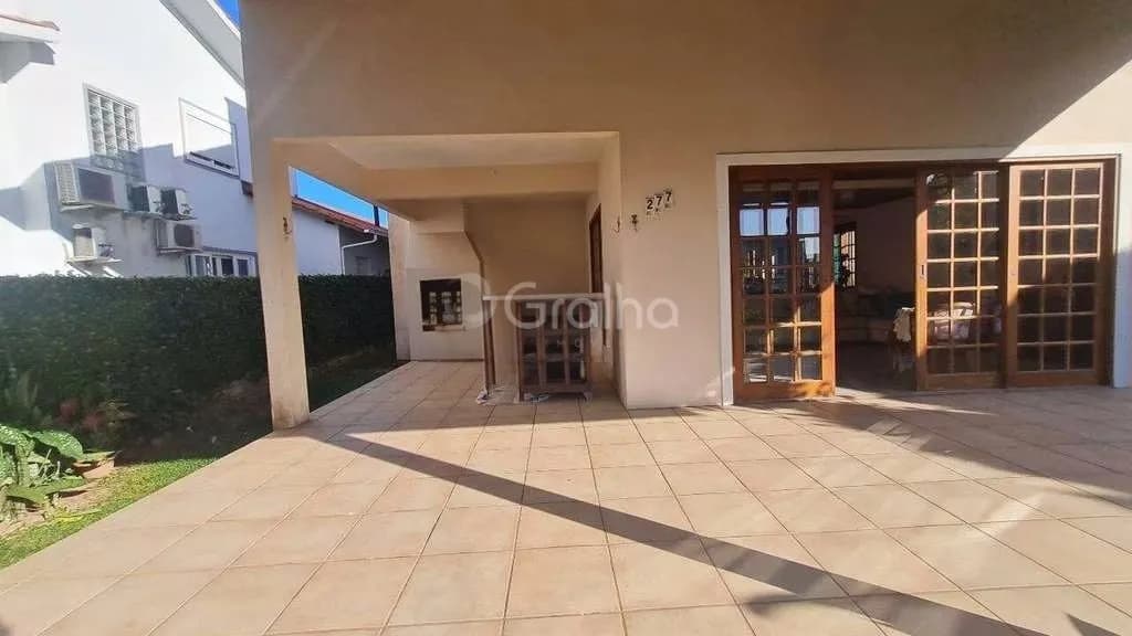 Casa para venda com 3 dormitórios em Ingleses Do Rio Vermelho com 244 m² — foto 2