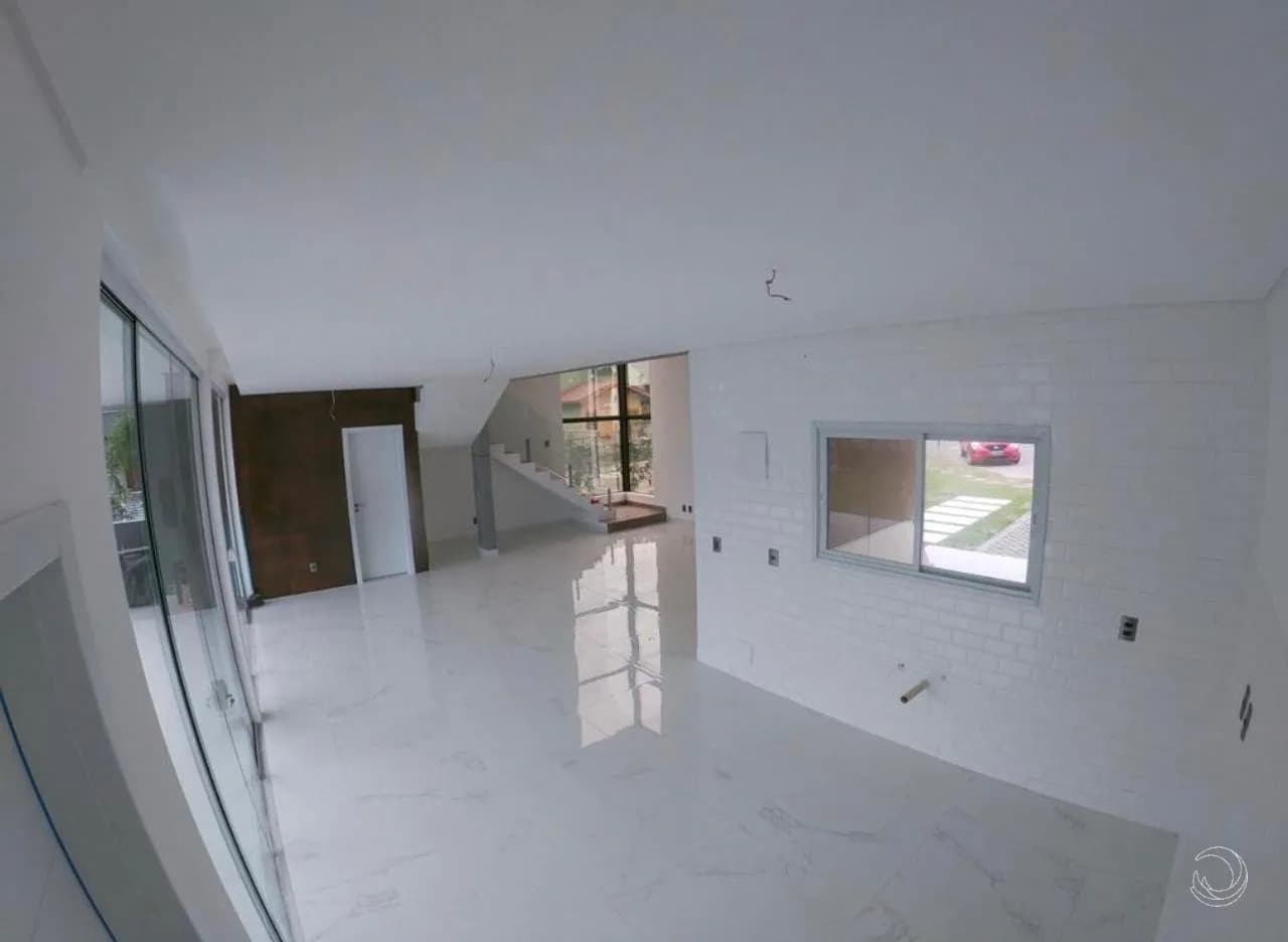 Casa para venda com 3 dormitórios em São João do Rio Vermelho com 212 m² — foto 4