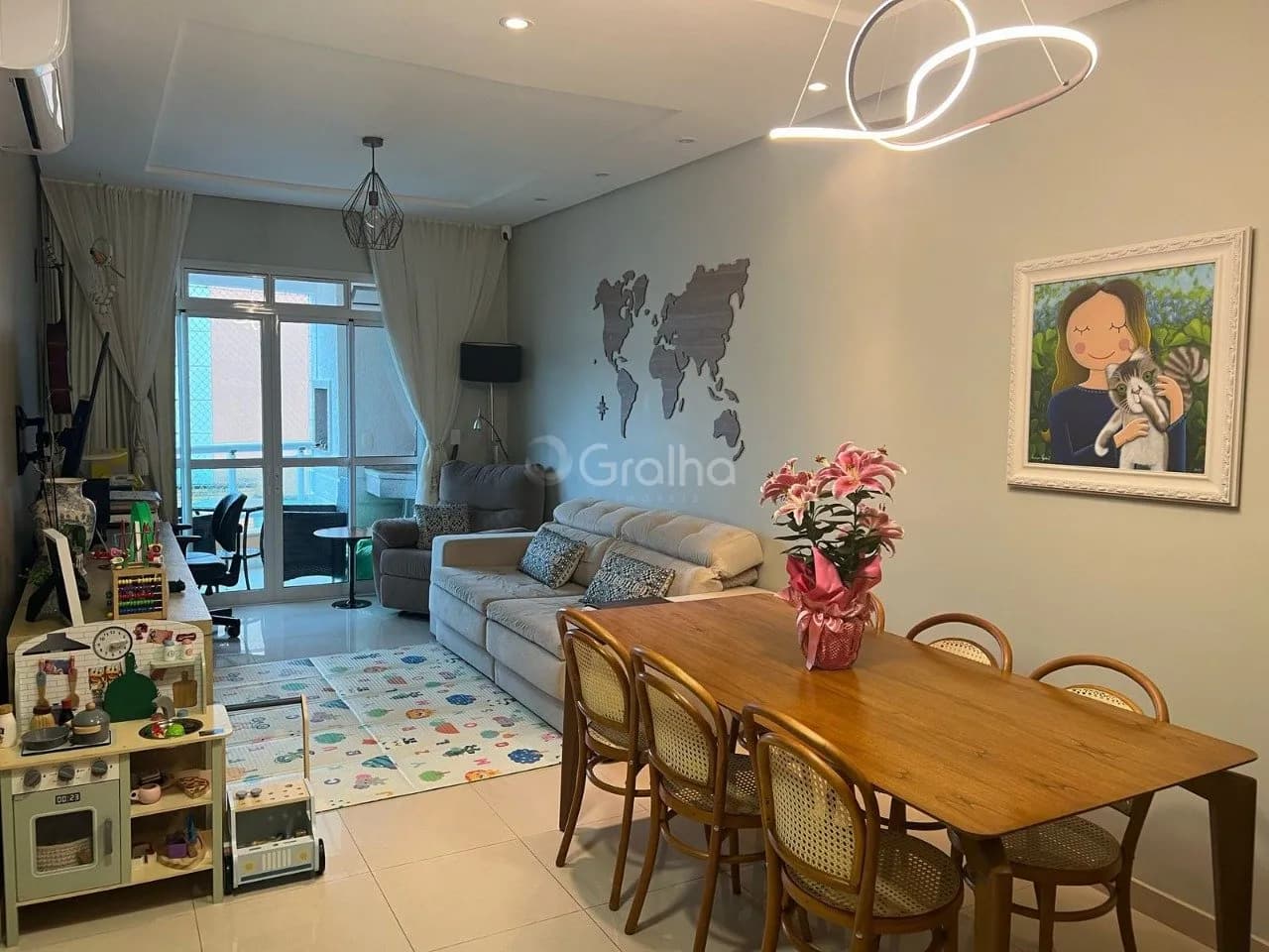 Apartamento para venda com 2 dormitórios em Carvoeira com 89 m²
