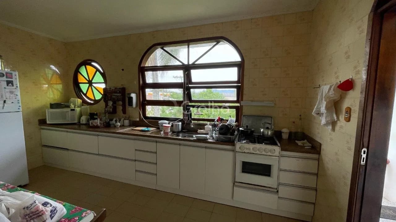 Casa para venda com 5 dormitórios em Rio Tavares com 170 m² — foto 4