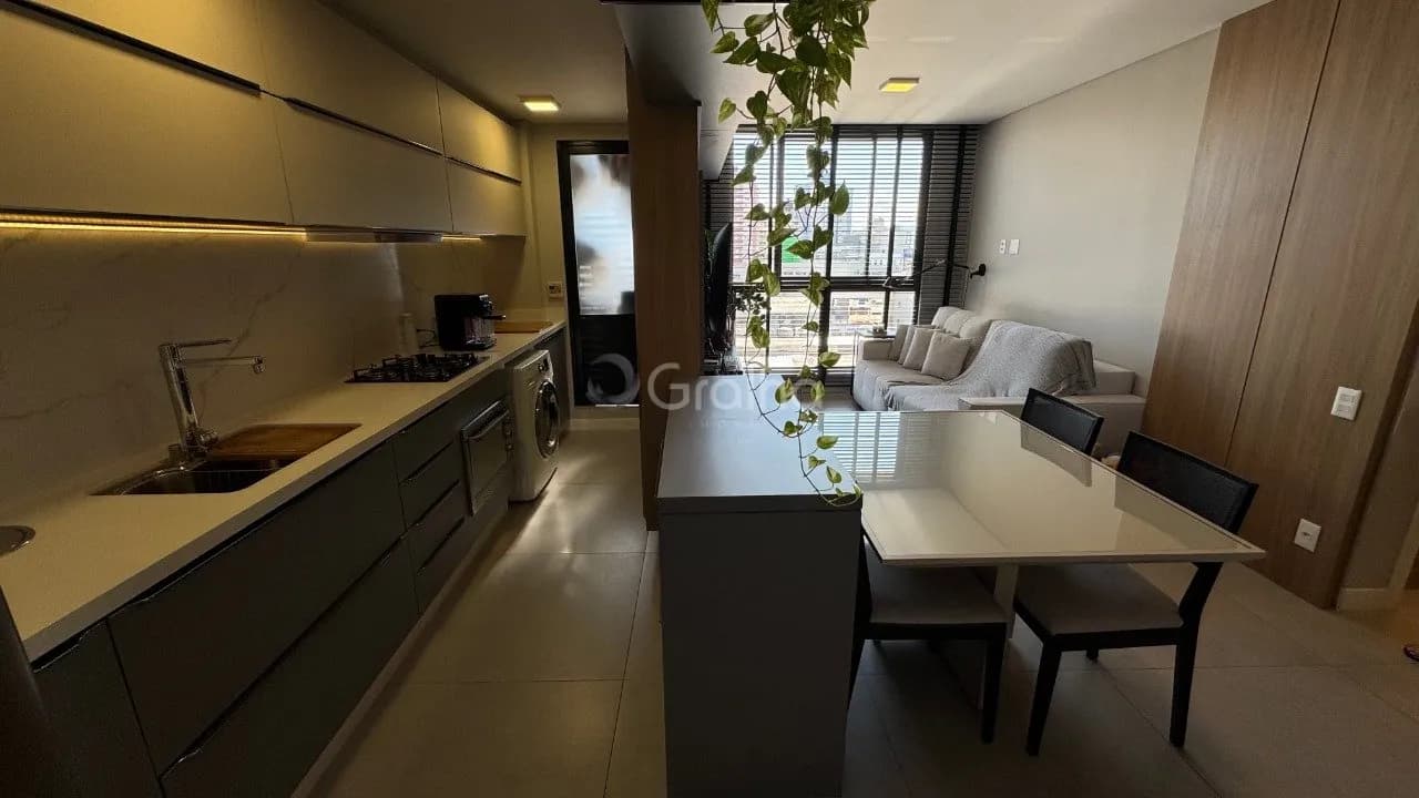 Apartamento para venda com 2 dormitórios em Estreito com 65 m² — foto 2