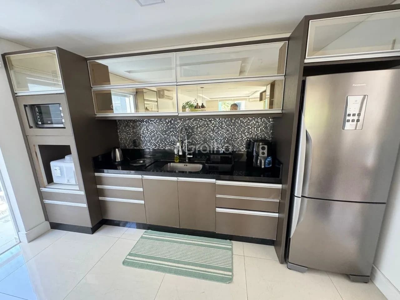 Casa de condomínio para venda com 4 dormitórios em MONTE VERDE com 285 m² — foto 2