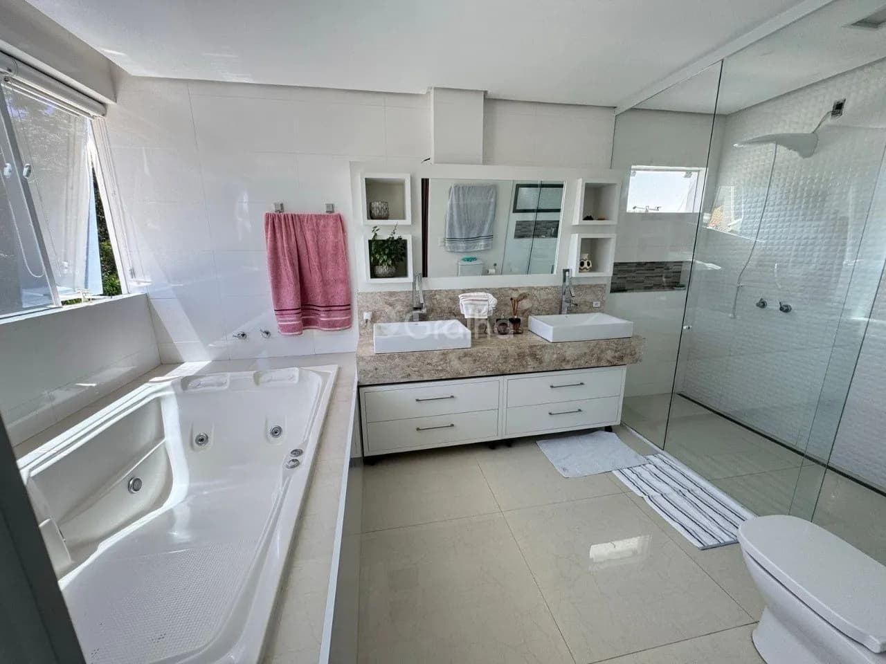 Casa de condomínio para venda com 4 dormitórios em MONTE VERDE com 285 m² — foto 5