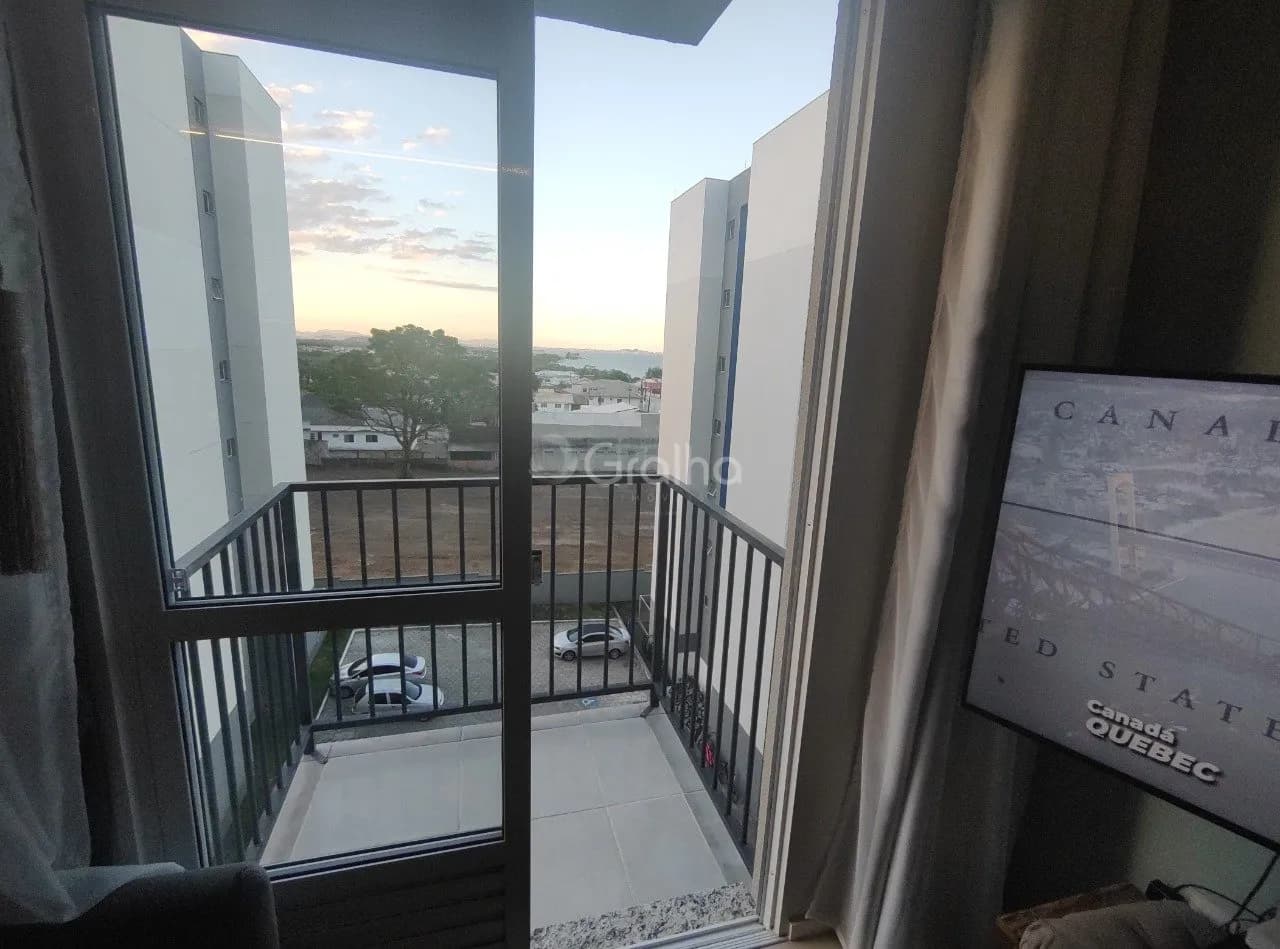 Apartamento para venda com 2 dormitórios em Praia De Fora com 49 m² — foto 4
