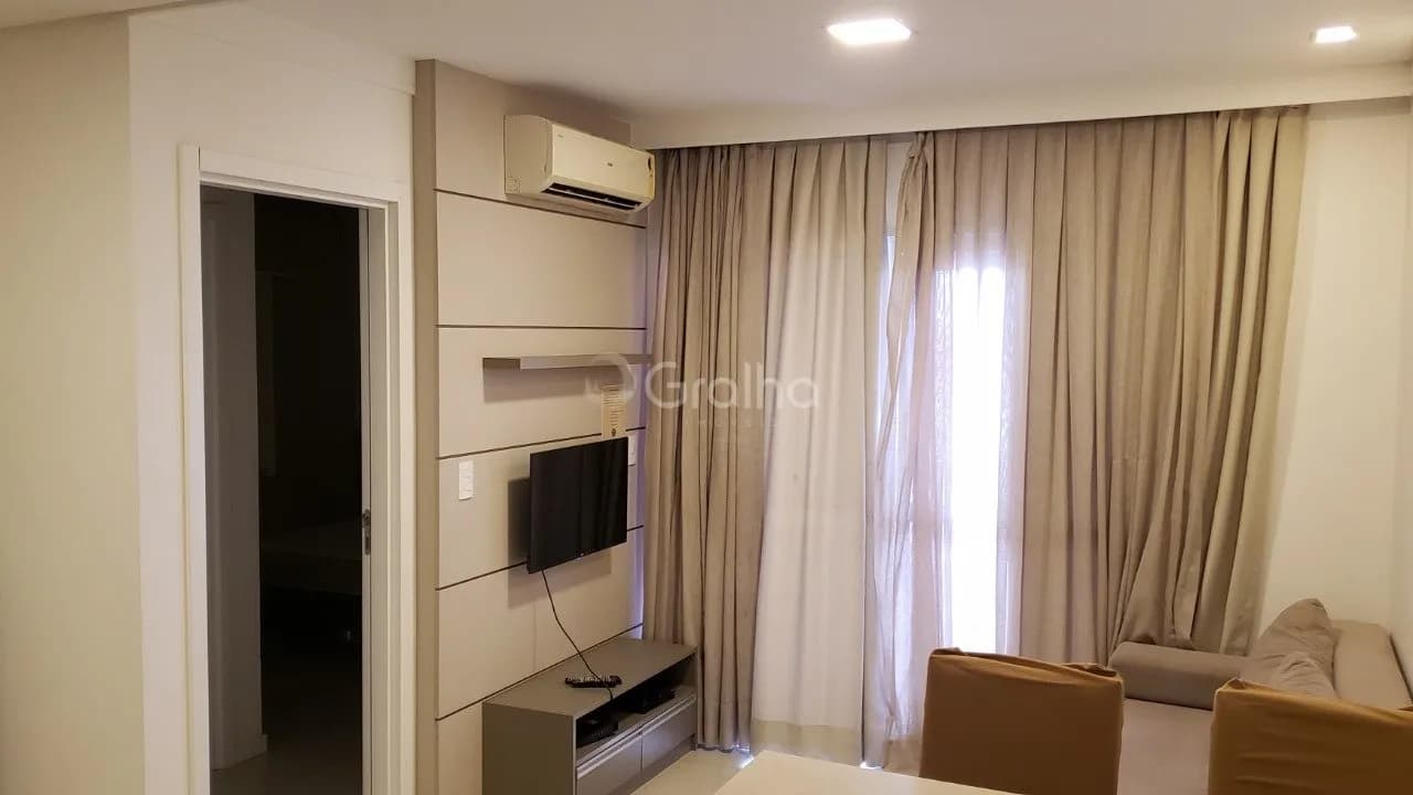 Apartamento para venda com 1 dormitório, em Ingleses Do Rio Vermelho com 44 m² — foto principal