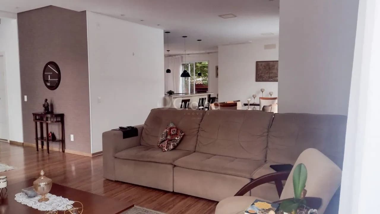 Casa para venda com 3 dormitórios em Lagoa Da Conceição com 322 m²