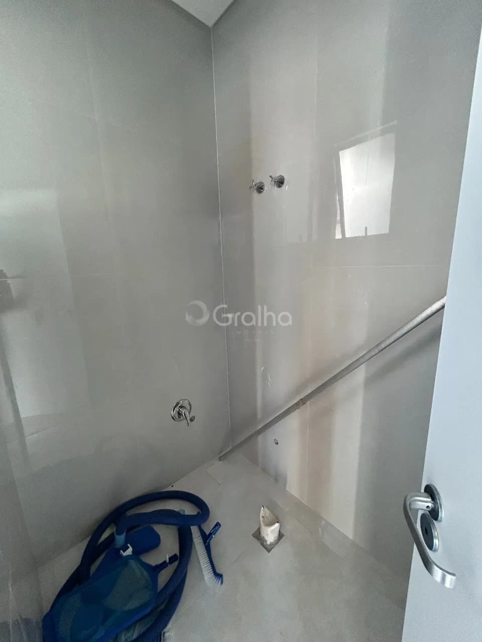 Casa para venda com 3 dormitórios em Ingleses Do Rio Vermelho com 291 m² — foto 2