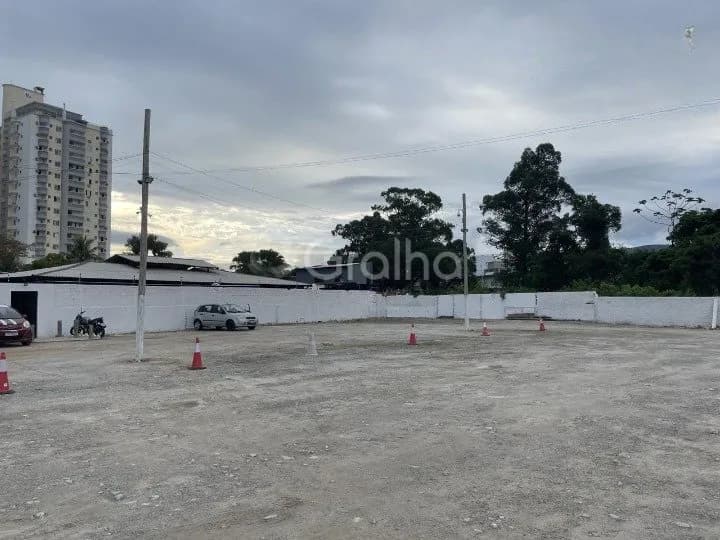 Terreno para venda em Centro com 2146 m² — foto 2