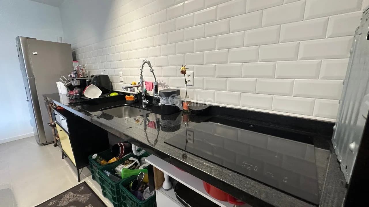 Apartamento para venda com 2 dormitórios em Cacupé com 71 m² — foto 4