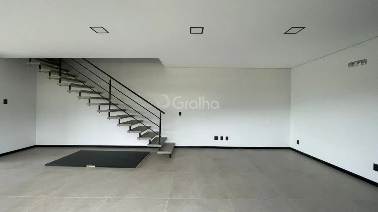 Casa para venda com 3 dormitórios em Vargem Do Bom Jesus com 202 m² — foto 3