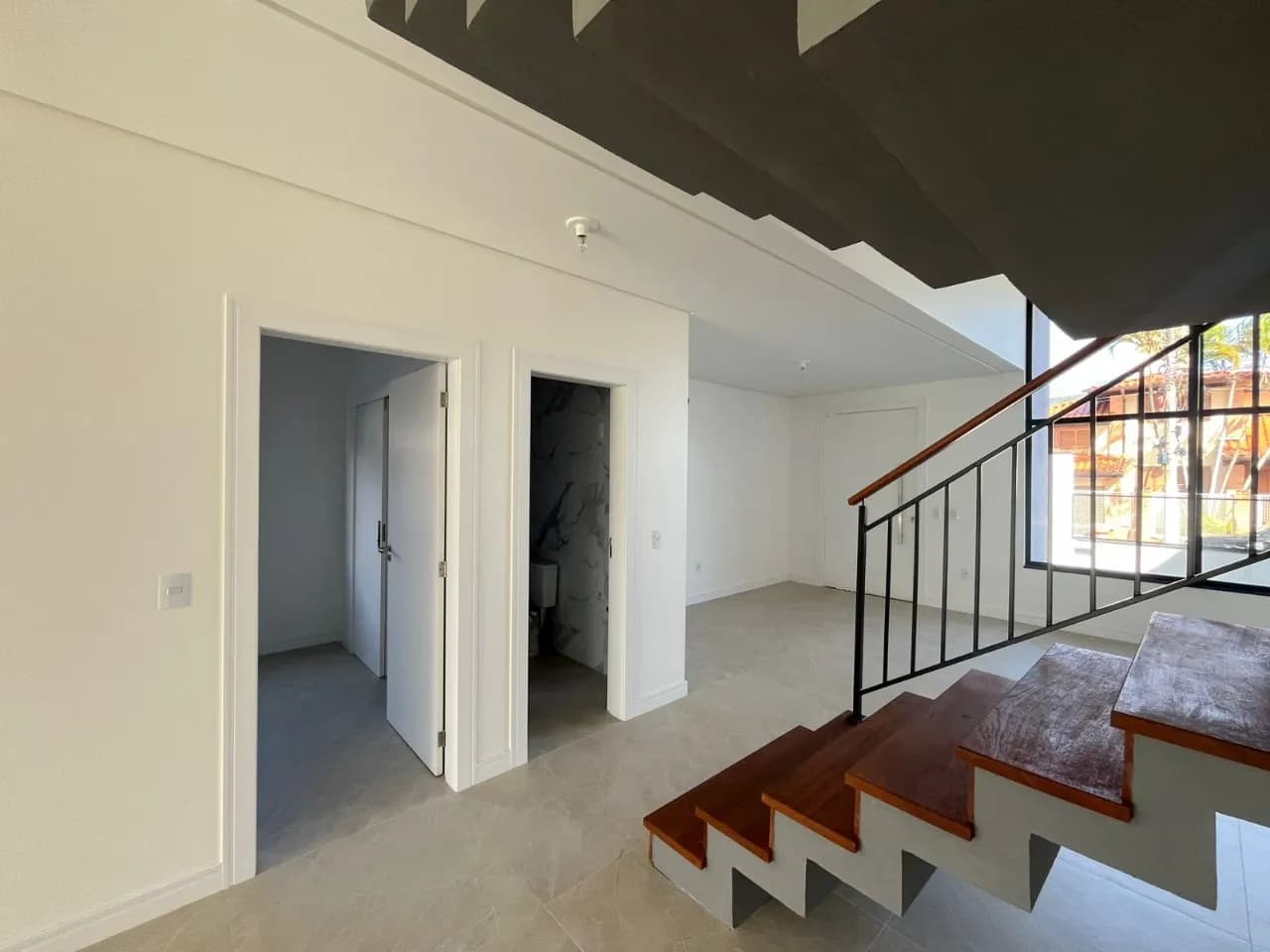 Casa para venda com 4 dormitórios em Lagoa Da Conceição com 192 m² — foto 3