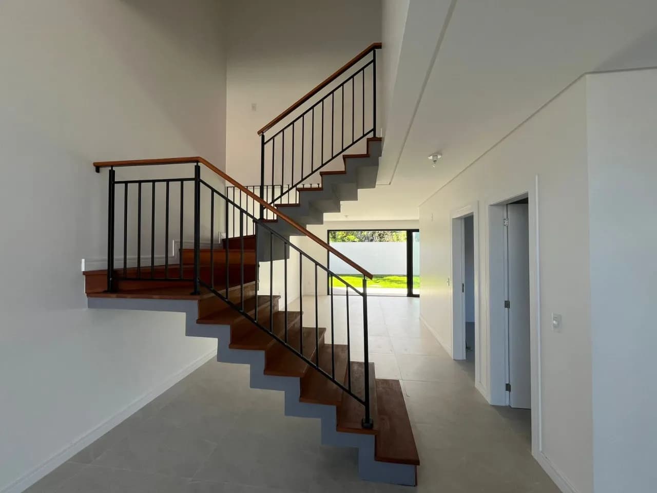 Casa para venda com 4 dormitórios em Lagoa Da Conceição com 192 m² — foto 4