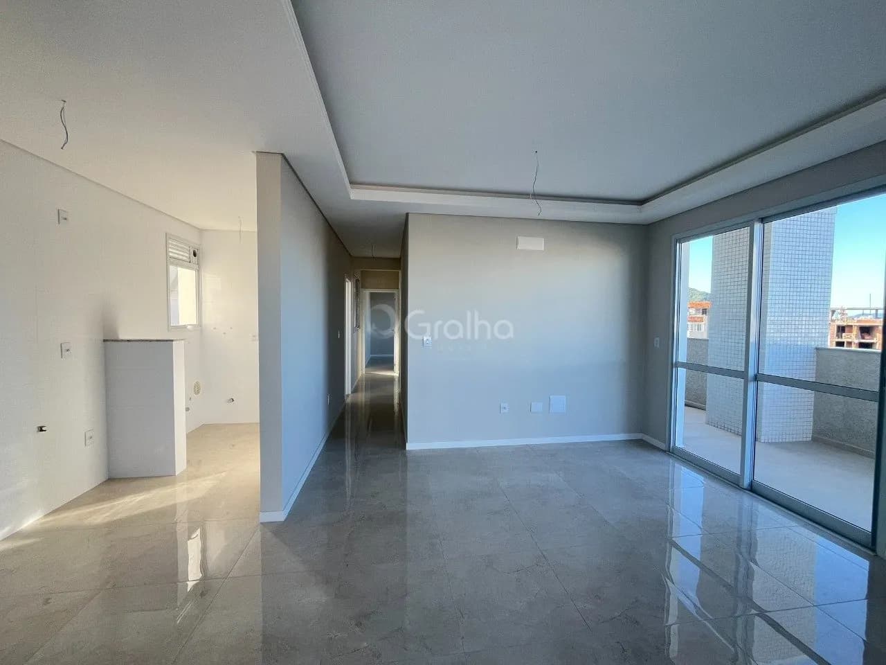 Cobertura para venda com 3 dormitórios em Ingleses com 205 m²