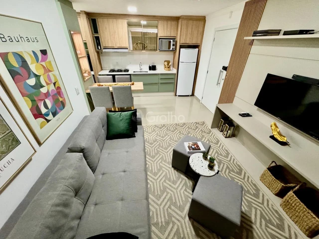 Apartamento para venda com 1 dormitório, em Ingleses Do Rio Vermelho com 56 m² — foto 2