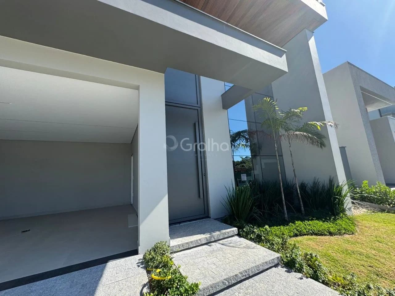 Casa para venda com 3 dormitórios em Pedra Branca com 241 m² — foto principal