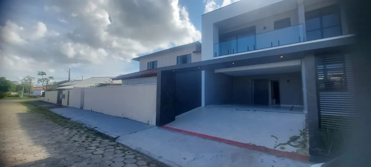 Casa para venda com 3 dormitórios em Carianos com 175 m² — foto 2