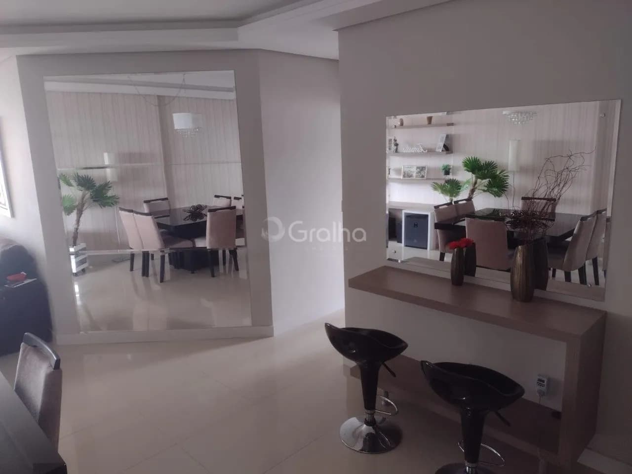 Apartamento para venda com 3 dormitórios em Agronômica com 128 m² — foto 3