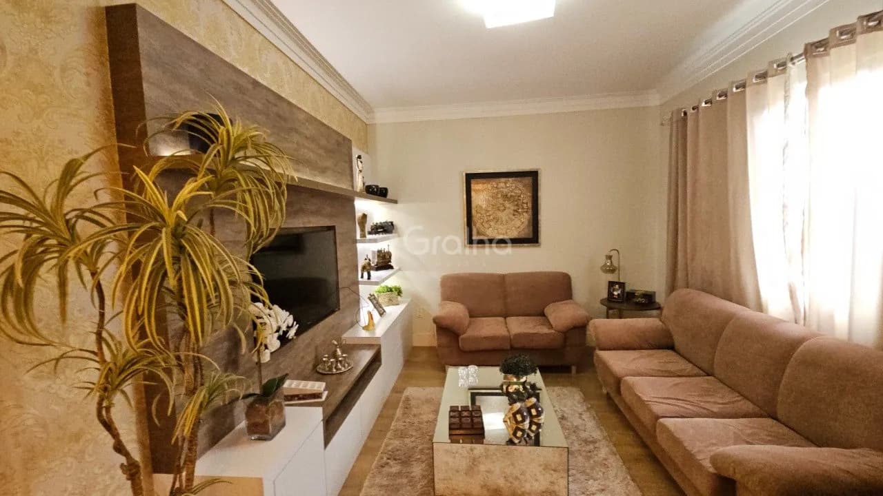 Casa para venda com 3 dormitórios em Carianos com 168 m² — foto 2