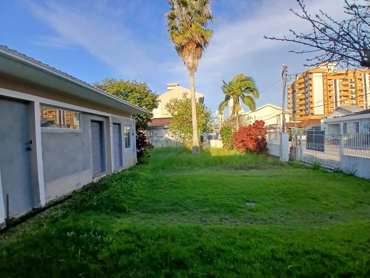 Terreno para venda em Balneário com 825 m² — foto principal