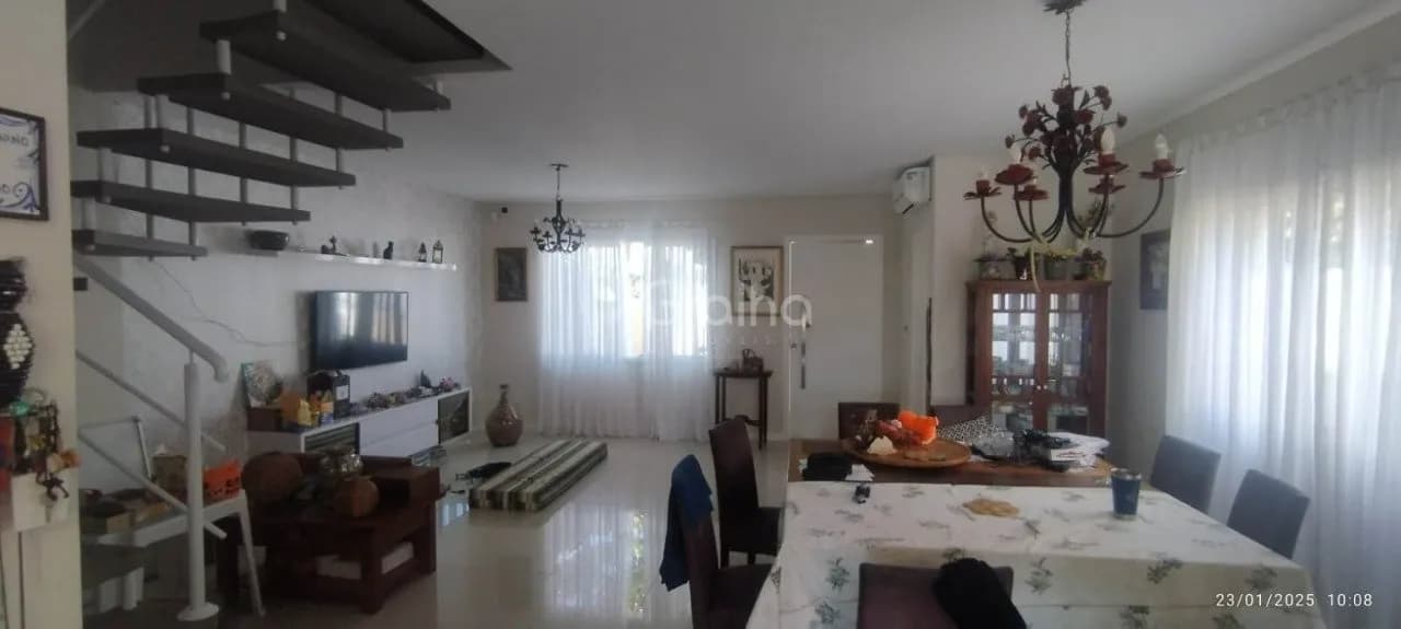 Casa para venda com 3 dormitórios em Campeche com 141 m² — foto 2