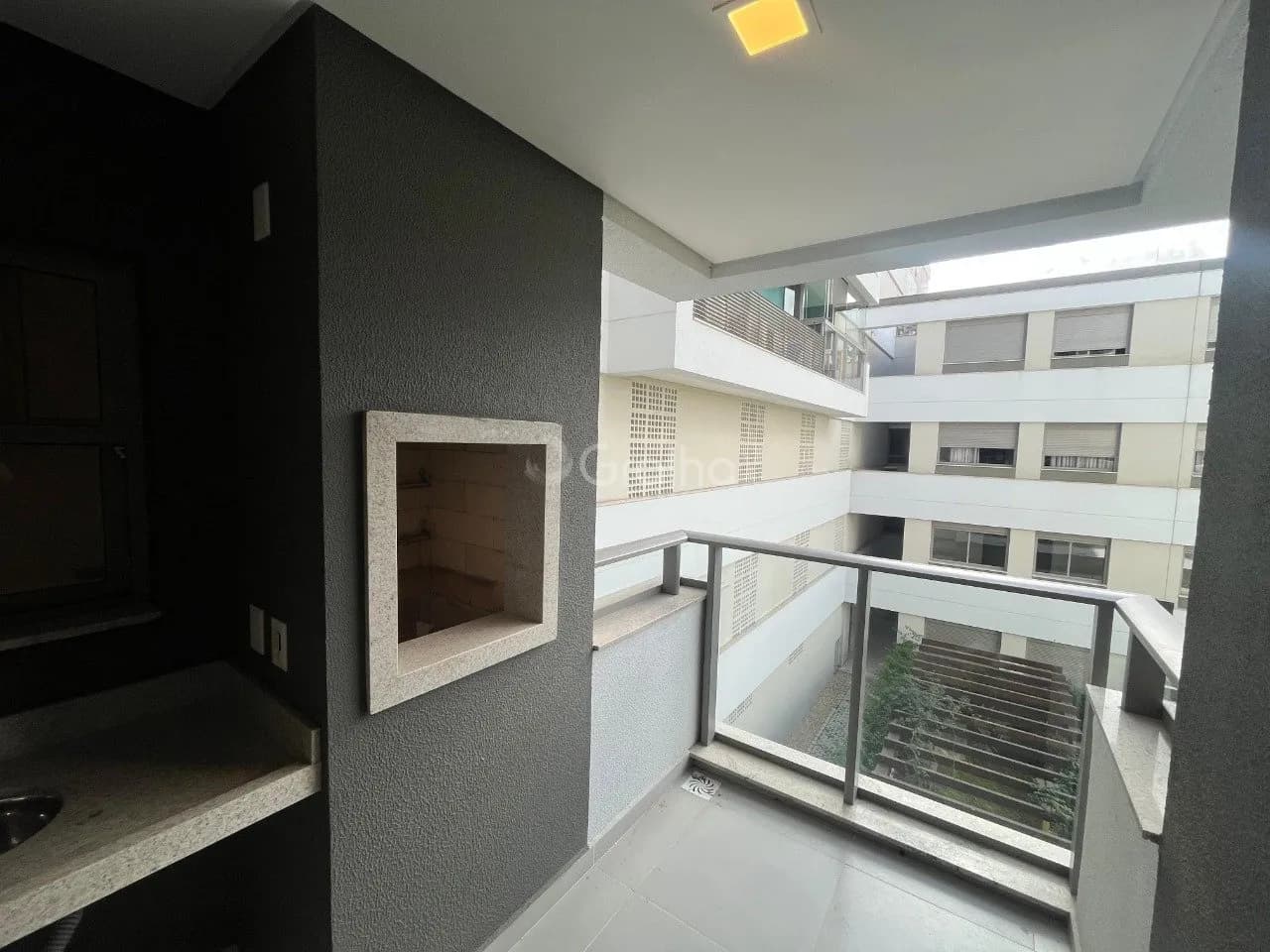 Apartamento para venda com 2 dormitórios em Cacupé com 71 m² — foto 4