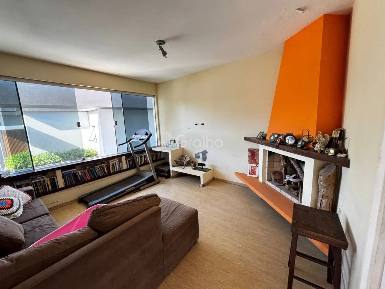 Casa para venda com 3 dormitórios em Coqueiros com 271 m² — foto principal