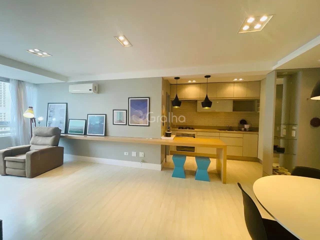 Apartamento para venda com 2 dormitórios em Côrrego Grande com 67 m² — foto 3