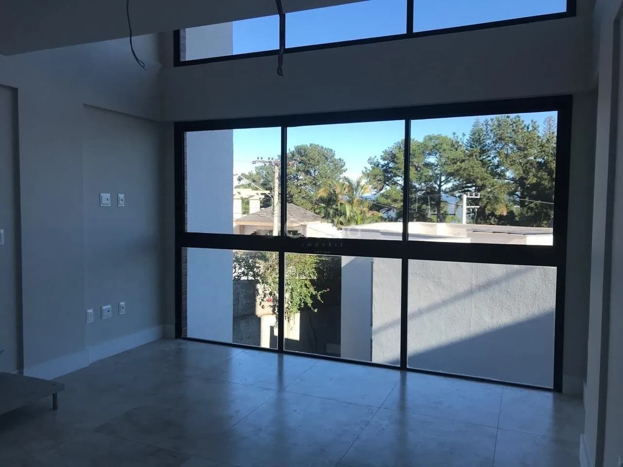 Loft para venda com 1 dormitório, em Cacupé com 50 m² — foto 3