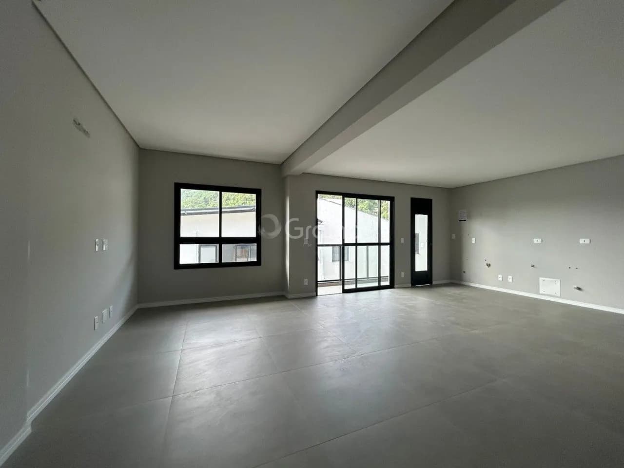 Apartamento duplex para venda com 4 dormitórios em Cachoeira Do Bom Jesus com 133 m² — foto 4