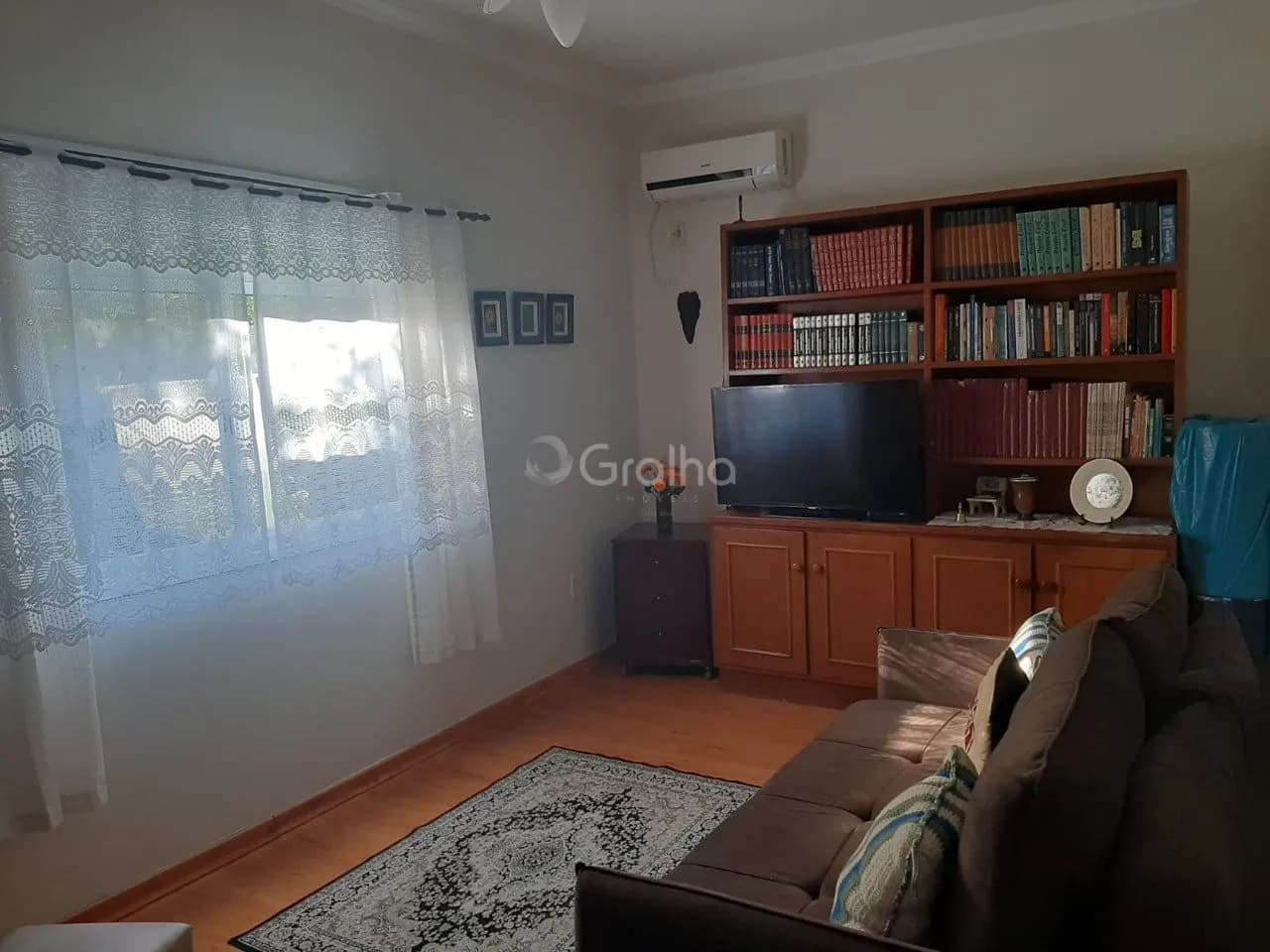 Casa para venda com 3 dormitórios em Cachoeira Do Bom Jesus com 220 m² — foto 2