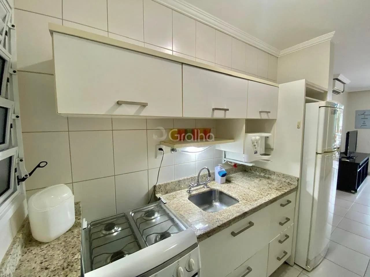 Apartamento para venda com 2 dormitórios em Canasvieiras com 74 m² — foto 4