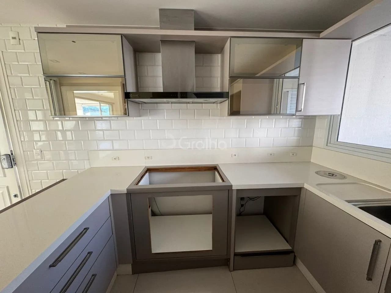 Apartamento para venda com 3 dormitórios em Pedra Branca com 220 m² — foto 5