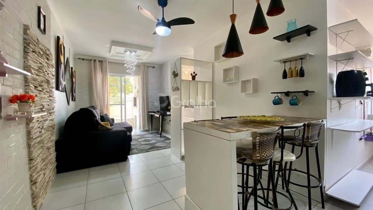 Apartamento para venda com 2 dormitórios em Vargem Grande com 54 m² — foto 2