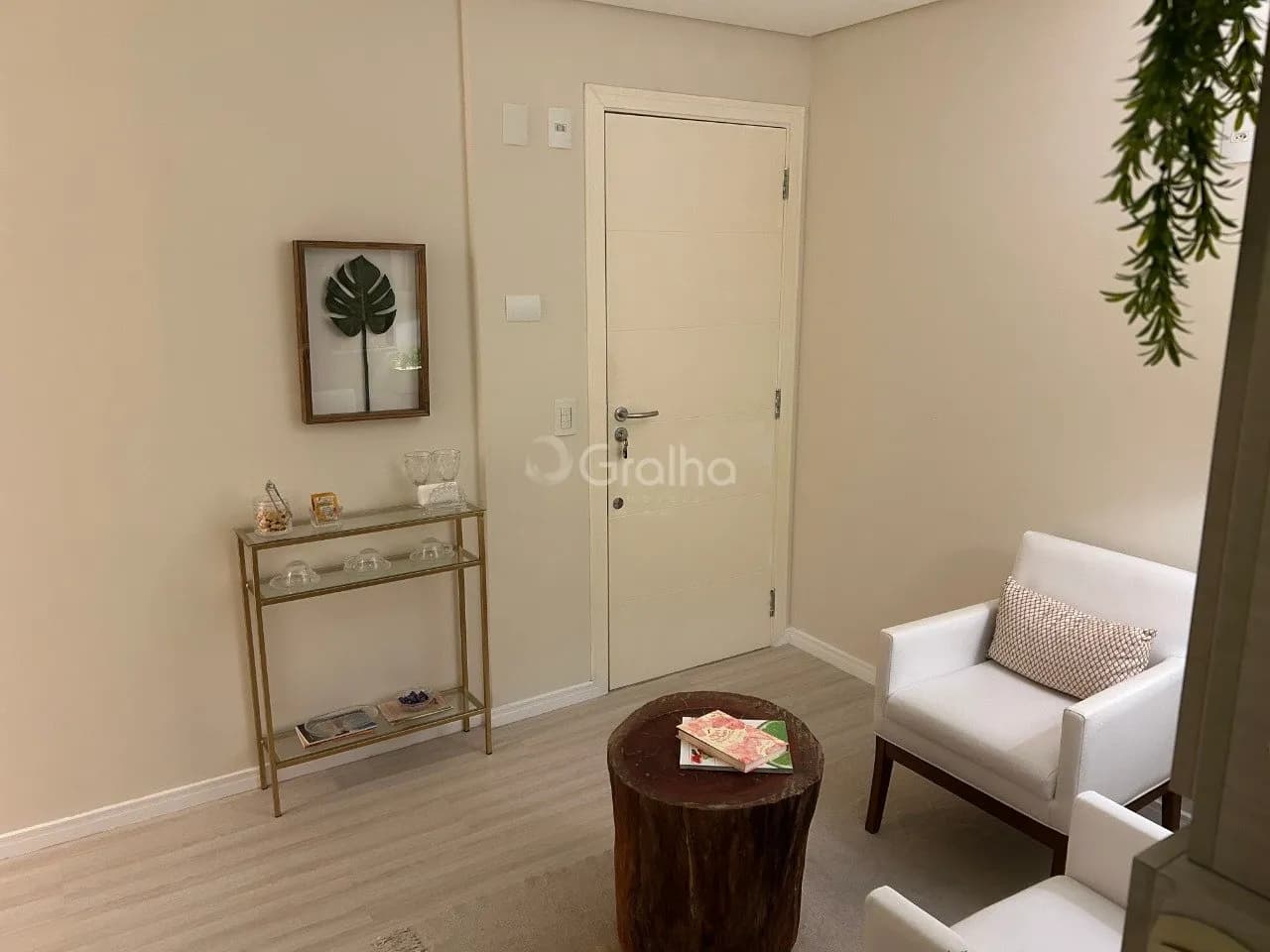 Sala comercial para venda em Centro com 195 m² — foto 2