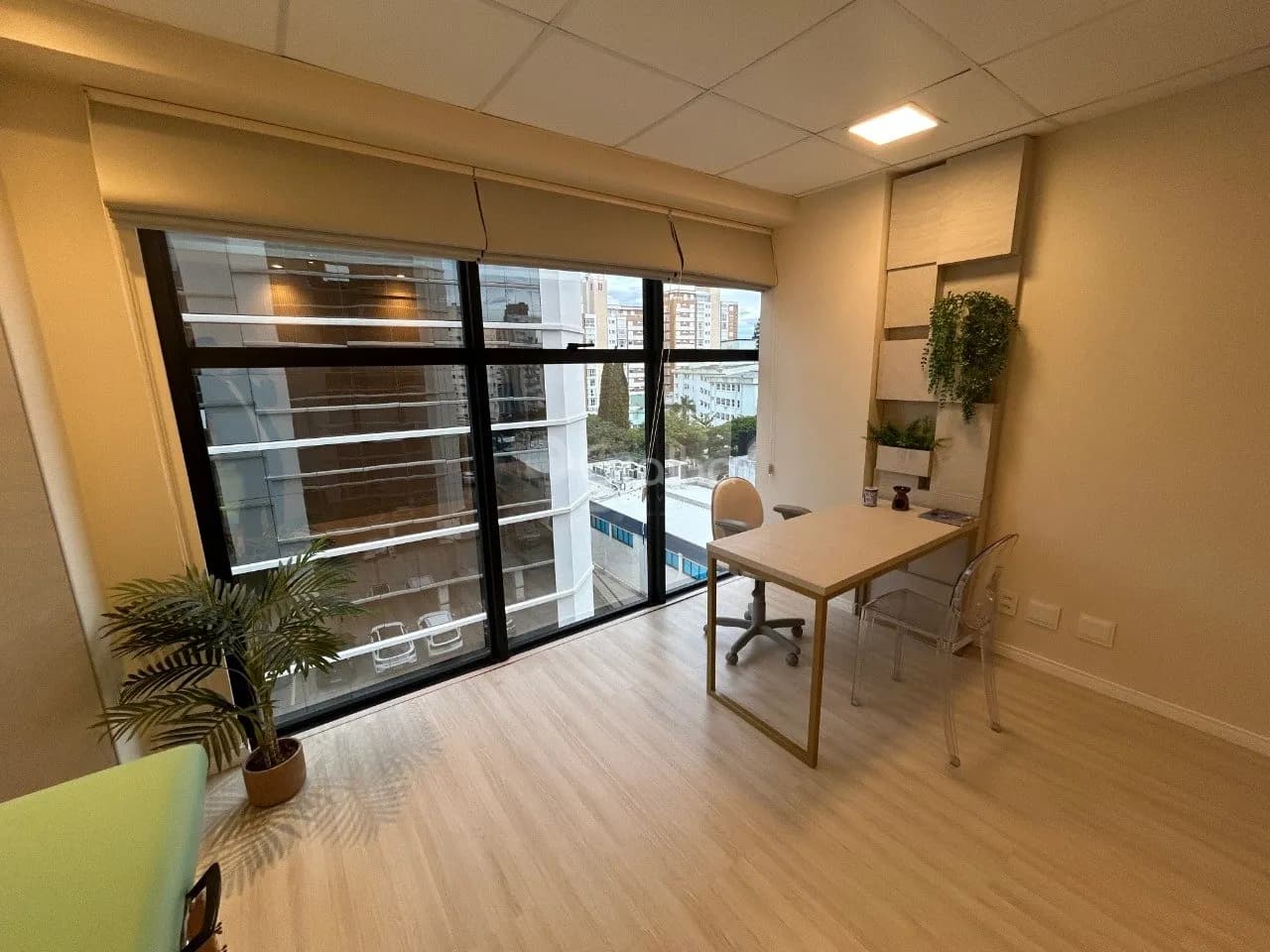 Sala comercial para venda em Centro com 195 m² — foto 4