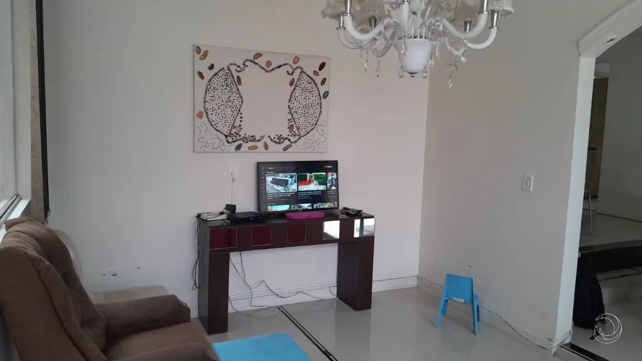 Casa para venda com 5 dormitórios em Pedra Branca com 117 m² — foto 2