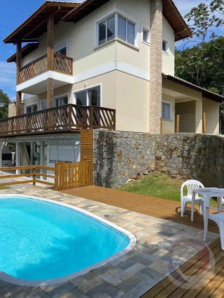 Casa para venda com 5 dormitórios em Campeche com 308 m² — foto 2