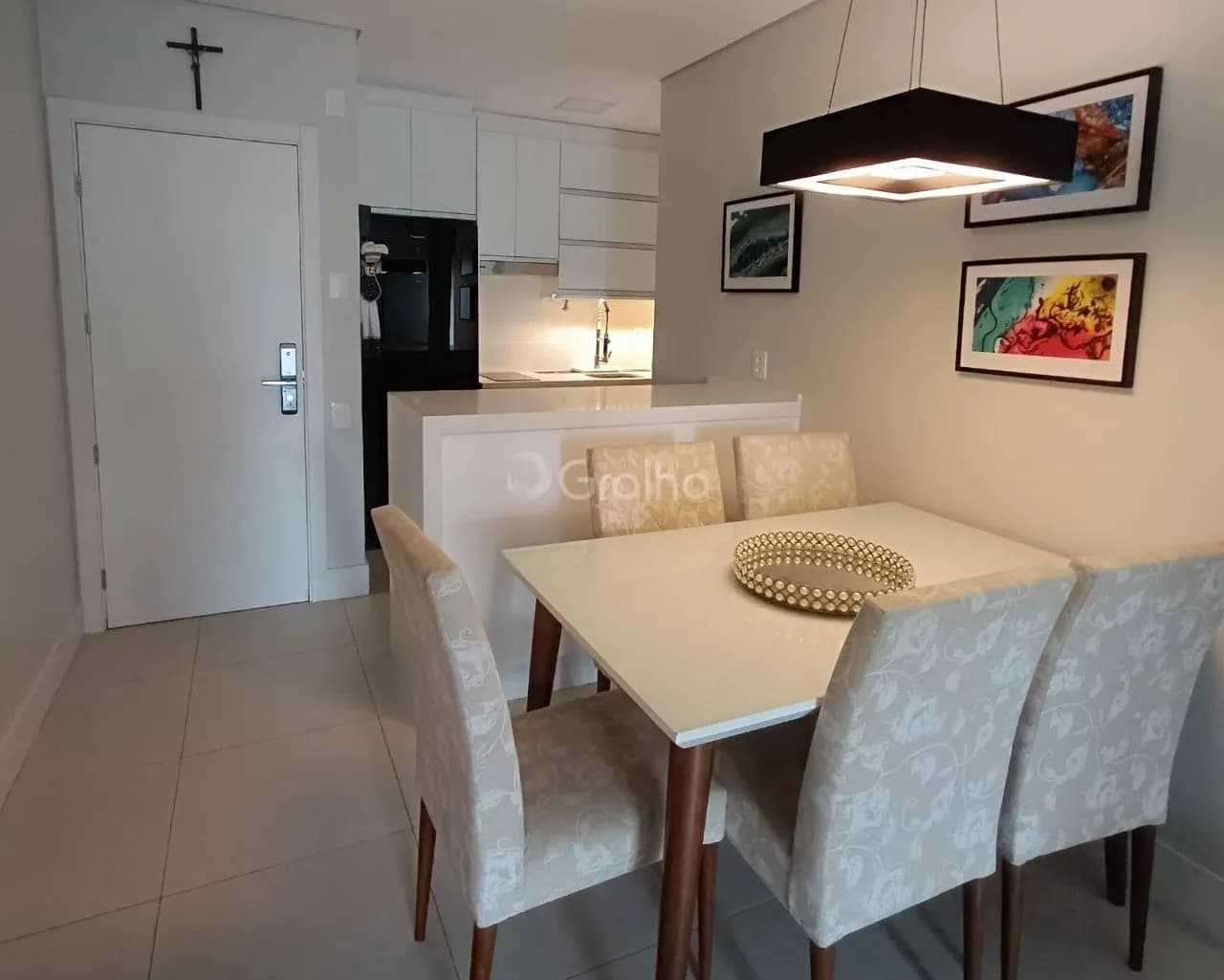 Apartamento para venda com 2 dormitórios em Centro com 73 m² — foto 2